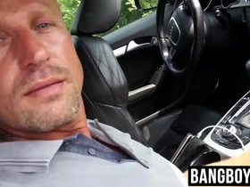 Muscular older gay gets rough outdoor sex and enjoys cumming inside