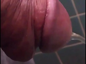 Solo bighead Japanese piss fetish