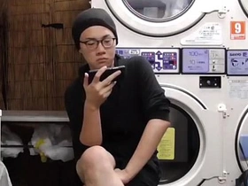 Japan’s famous gay boy, Simoyaka3, on YouTube and Ustream.